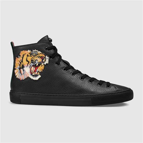 gucci sneakers tiger replica|gucci tiger sneakers high.